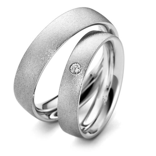 Trauringe Weissgold 585 sandgestrahlt 1 Brillanten