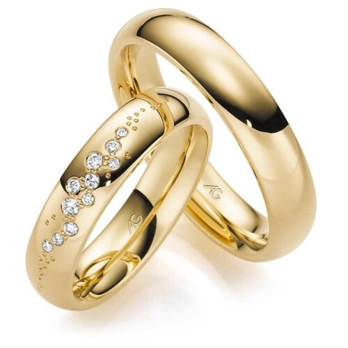 Trauringe 333 Gelbgold 11 Brillanten