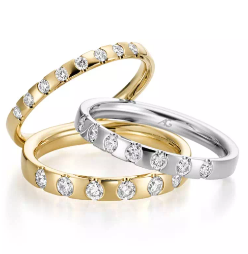 Memoire Ring mit Brillantbesatz