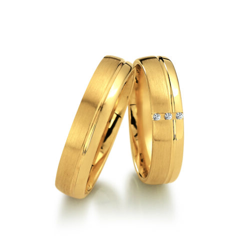 August Gerstner Gelbgold 3 Brillanten 0,024 ct.